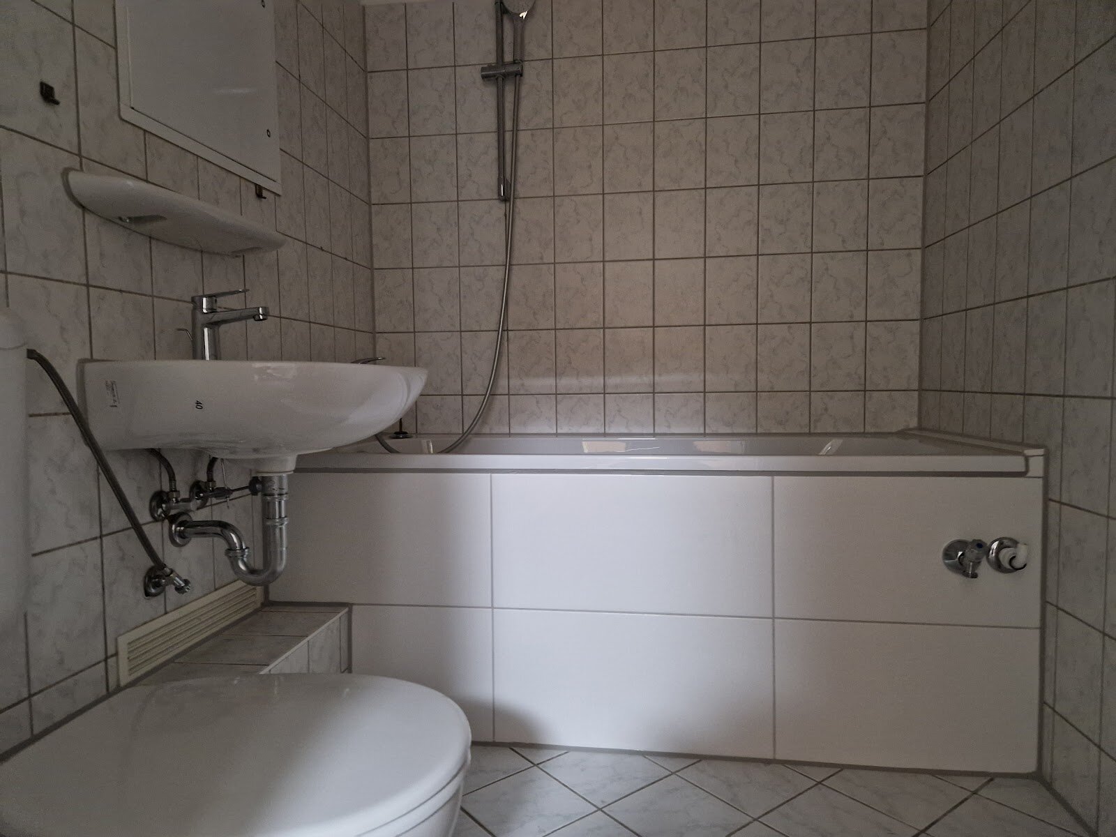 Richard-Paulick-Straße 9, 06124 Halle (Saale)