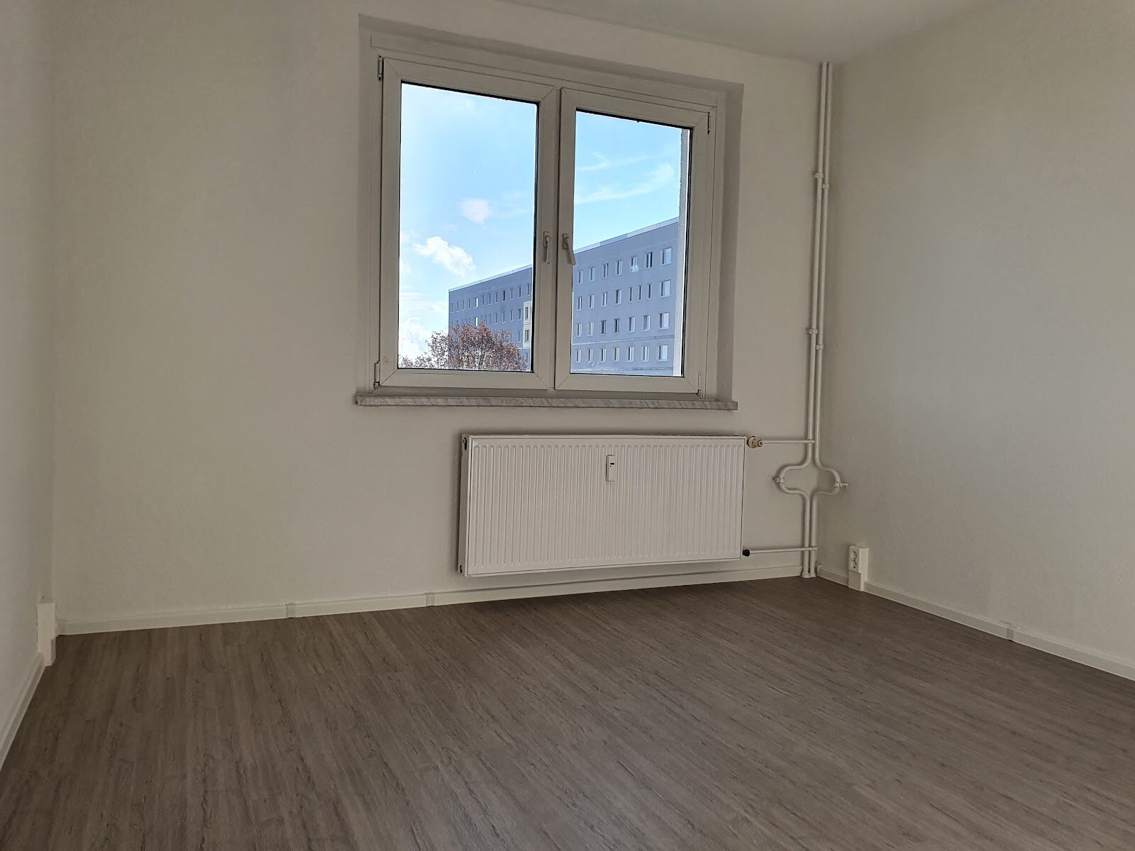 Richard-Paulick-Straße 11, 06124 Halle (Saale)