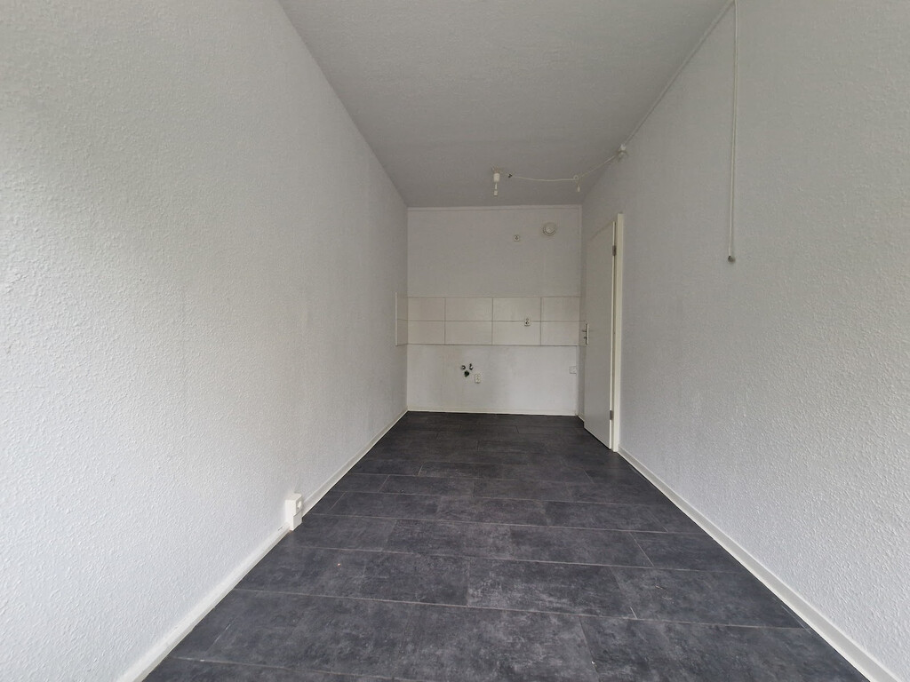 Albert-Einstein-Straße 18, 06122 Halle (Saale)