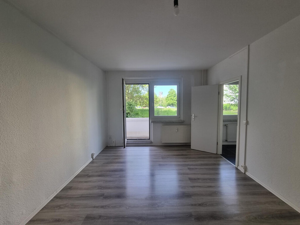 Bruno-Taut-Ring 164, 39130 Magdeburg