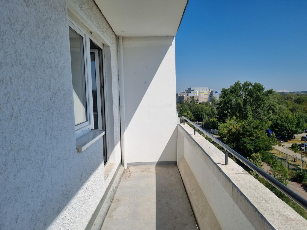Bruno-Taut-Ring 166, 39130 Magdeburg