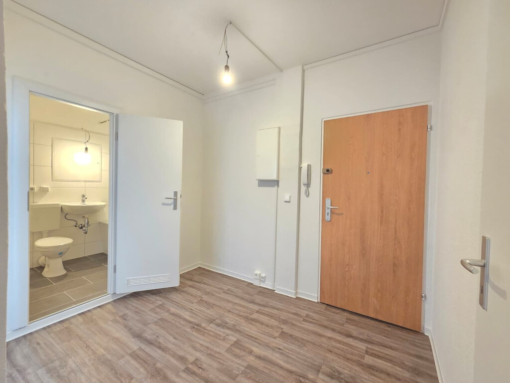 Curt-Querner-Straße 3, 01219 Dresden