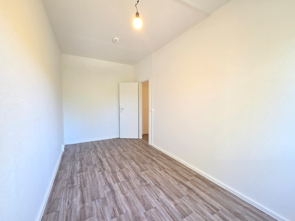 Curt-Querner-Straße 3, 01219 Dresden